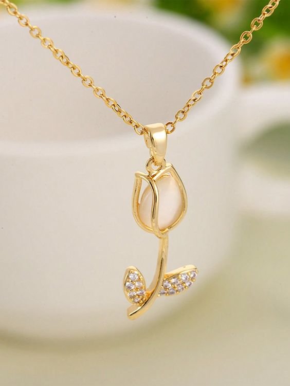 Collar Flor Tulipan Cristal + Caja de regalo